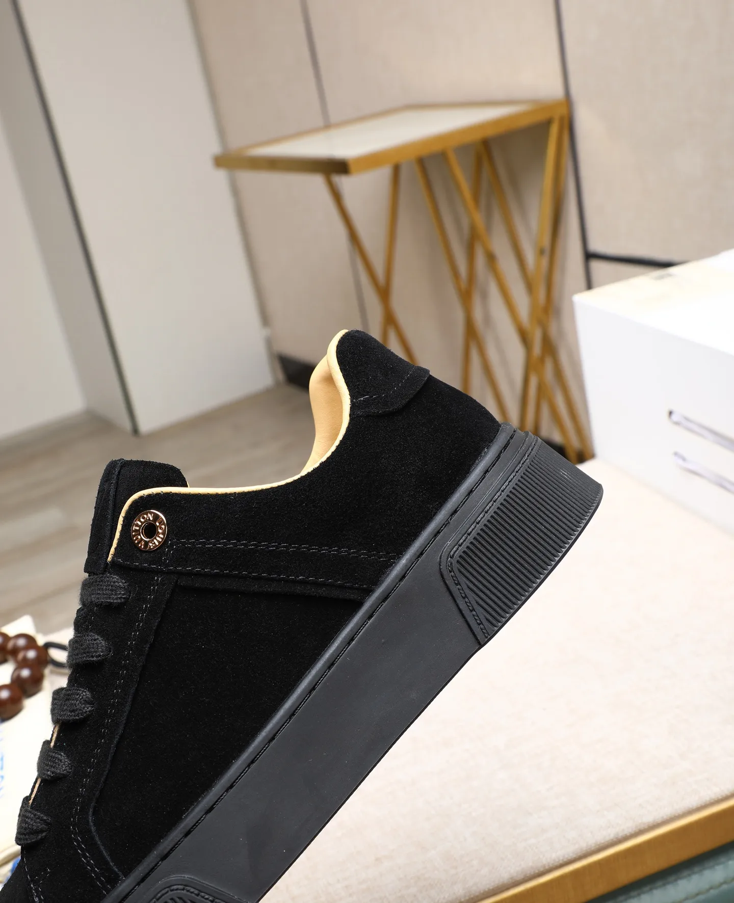 Men's shoes 💰460 [LV～] Men's casual shoes 2025z cabinet sales simultaneously 🔶Size: 38-44 #️⃣ 🔷3 colors🔜The upper is made of multi-material splicing➕cow leather lining, comfortable and breathable, sole: original comfortable and wear-resistant outsole, ⚠️real thing📱photographed🎬real thing is better📢📢📢